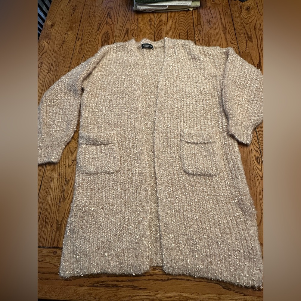 Over sized Women's Cream rose gold metallic Cardigan